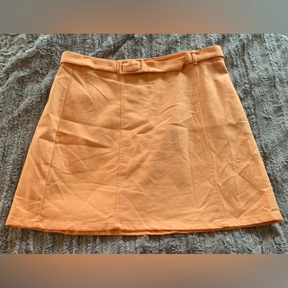 Loft Belted Cotton Linen Skirt in Orange Creamsicle Color, size 10 NWT